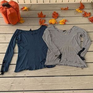 Y2K Jessica Simpson Woman’s Stretchy Striped Lace-Up Sleeves Top Large